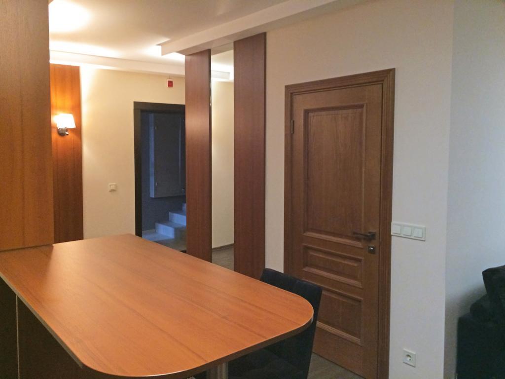 קייב Alexandra Apartments Industrial Bridge מראה חיצוני תמונה